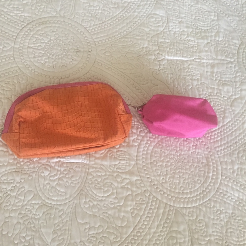 Cosmetic / makeup bags
